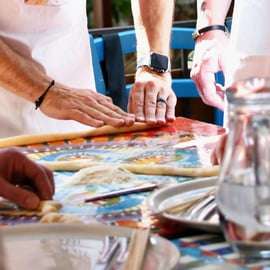Messina: Pizza-Making Class, Cannoli, & Walking Tour