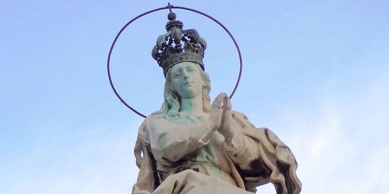 Statue der Unbefleckten Empfängnis