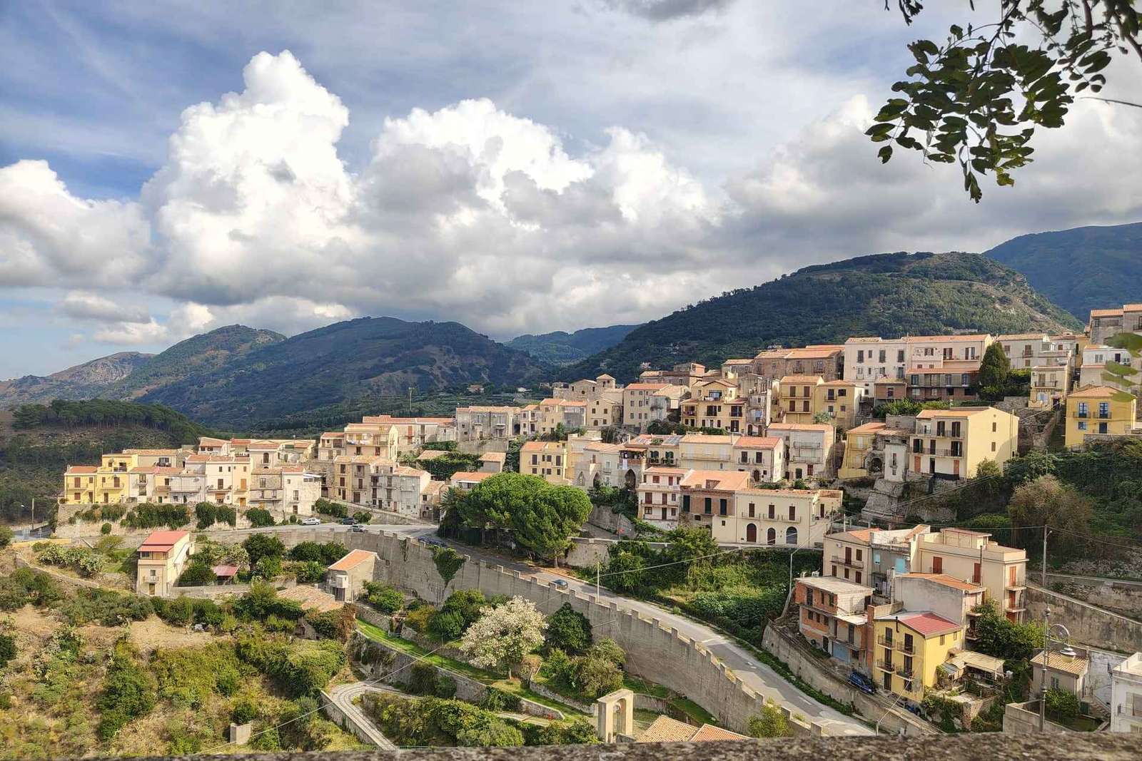 Messina: Discover Castroreale's Medieval Old Town