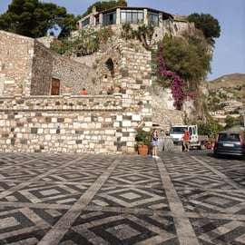 Savoca (The Godfather) and Taormina: Private Tour