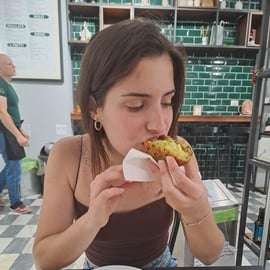 Messine : street food en petit groupe avec un guide local