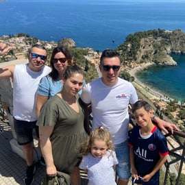Messine: excursion privée d'une journée sur la côte ionienne avec dégustation de cannoli