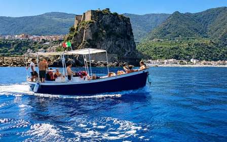 Strait of Messina: Panoramic boat excursion to Capo Peloro and Scilla