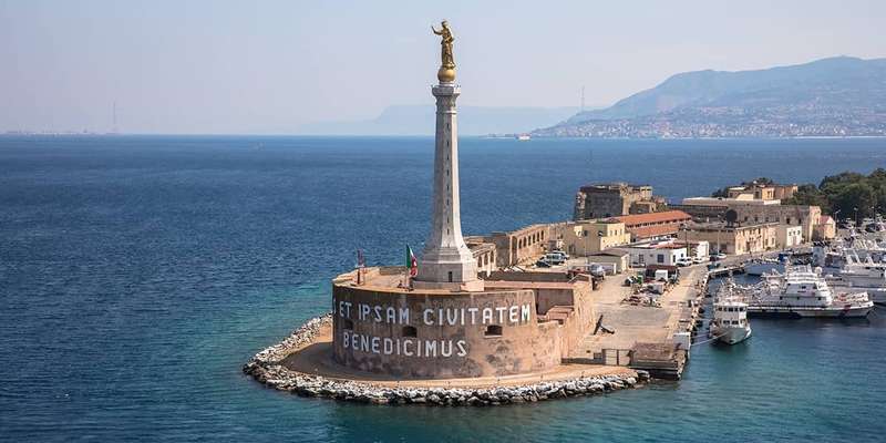 Descubre los rincones históricos de Mesina