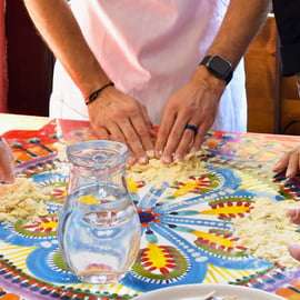 Messina: Pizza-Making Class, Cannoli, & Walking Tour