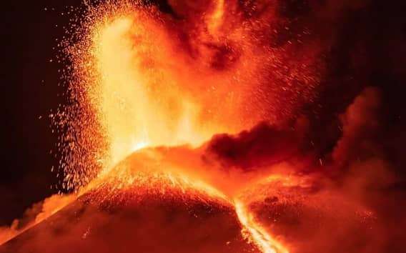 From Messina : Best excursion of Mount Etna and Taormina