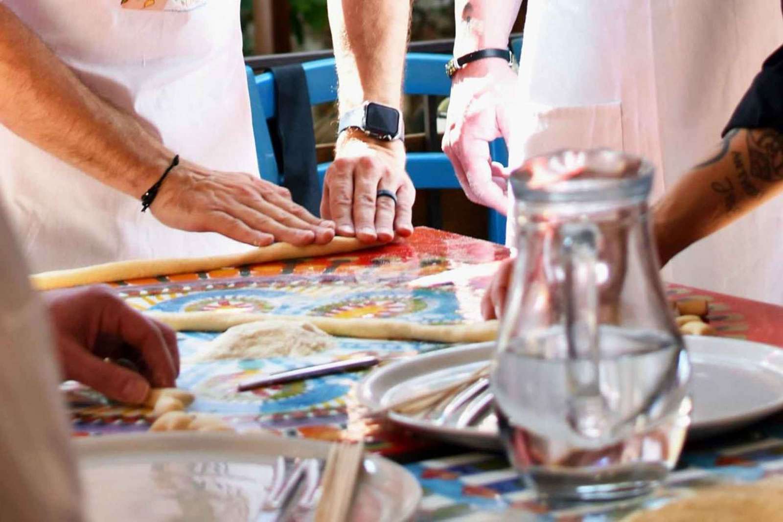 Messina: Pizza-Making Class, Cannoli, & Walking Tour