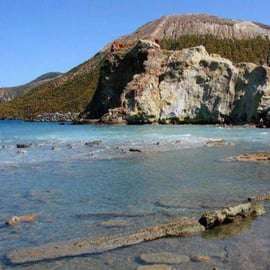 TOUR VULCANO E LIPARI (MAX 12 P)