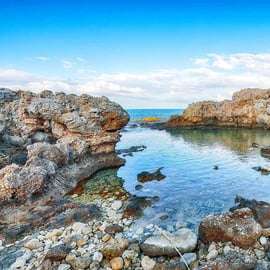 Milazzo: Promontory Boat Tour with Snorkeling & Guide